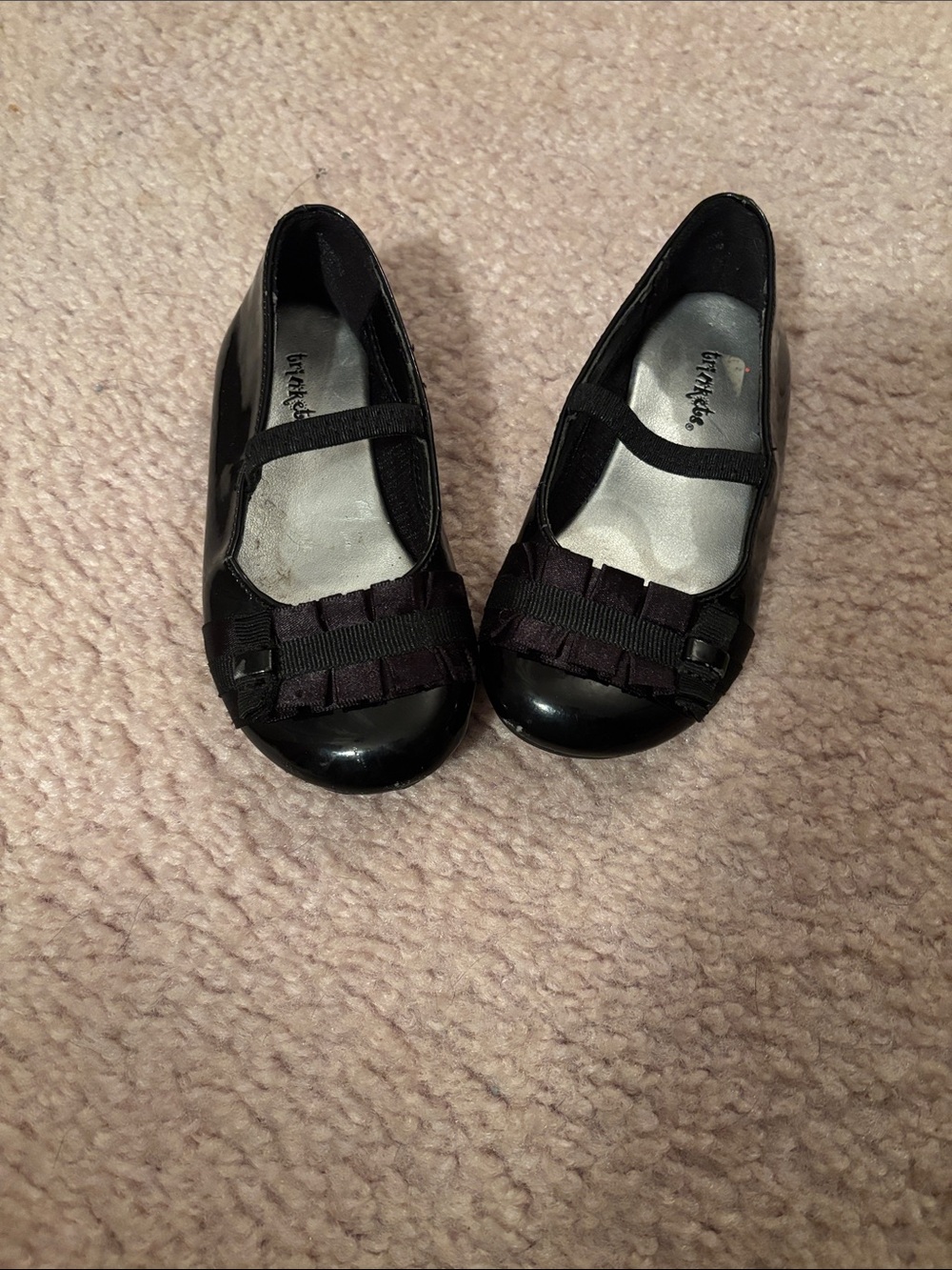 Black Patent Mary Jane Flats with Ribbon Accent for Kids
